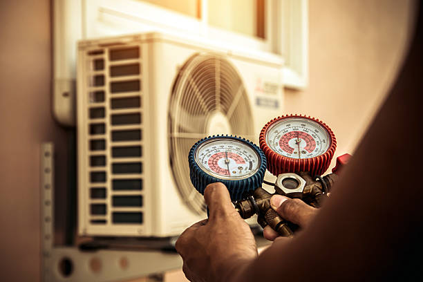 Professional Hvac Maintenance technician working in Methuen, MA